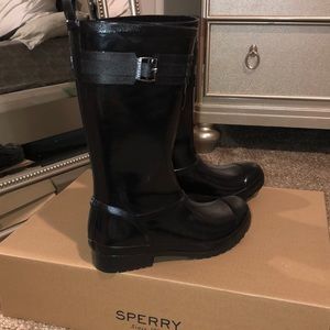 Sperry black rain boots